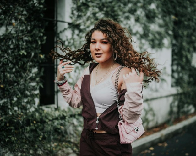 Por Qué los Accesorios Son Más Que Simplemente Declaraciones de Moda