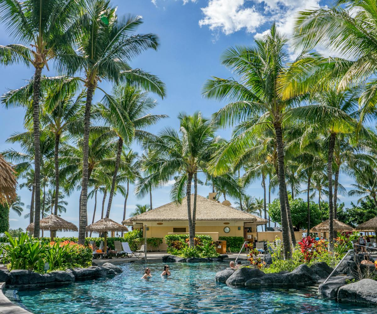 Aprovechando las Escapadas Improvisadas: Ofertas de Viajes de Última Hora con Expedia